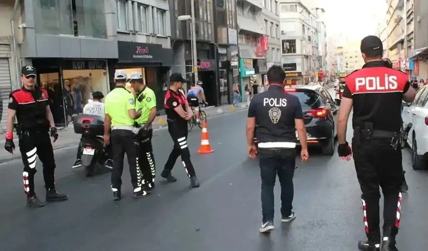 İstanbul’da “Huzur” operasyonunda 735 kişi gözaltına alındı