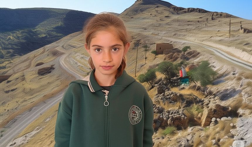 Kayalıklardan düşerek hayatını kaybeden çocuk defnedildi 