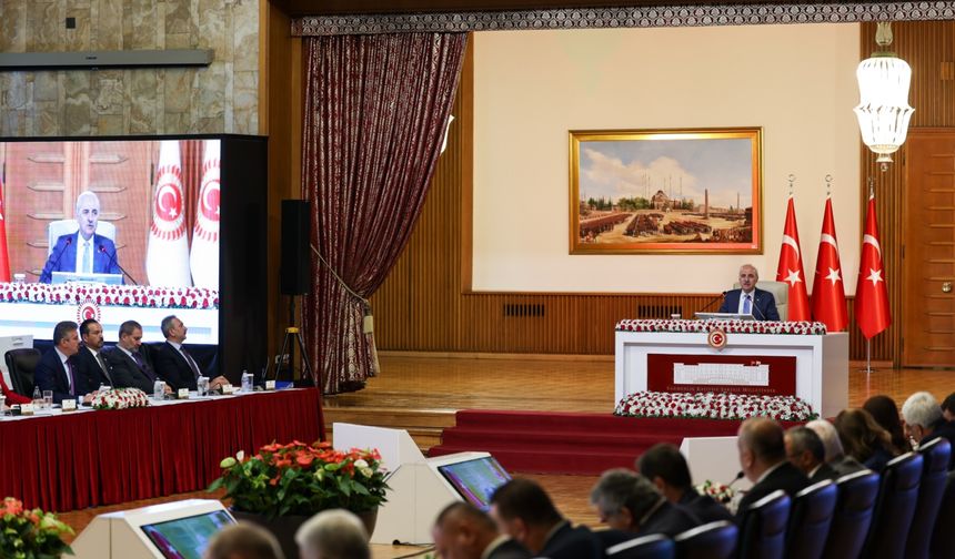 Komisyon, TBMM Başkanı Numan Kurtulmuş başkanlığında toplandı