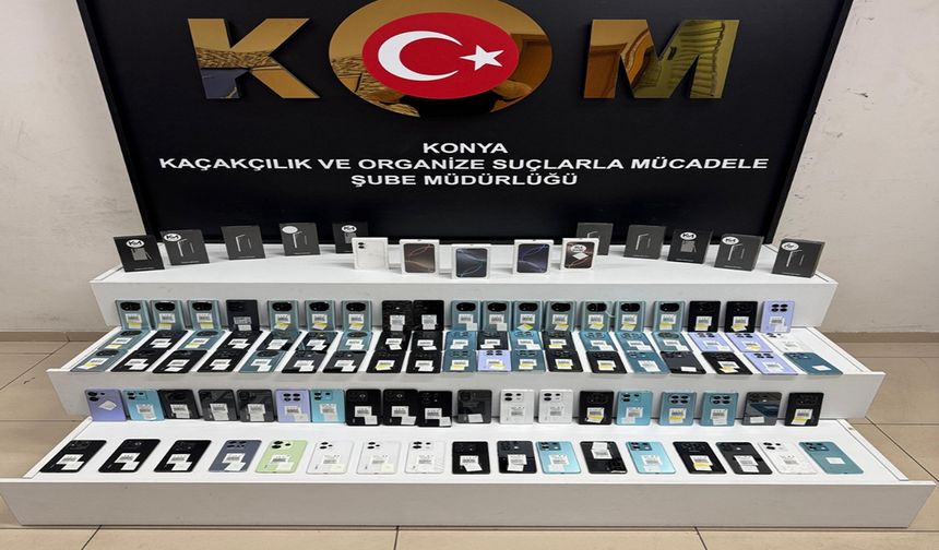Konya'da kaçak telefon operasyonu: 2,5 milyon liralık cihaz ele geçirildi