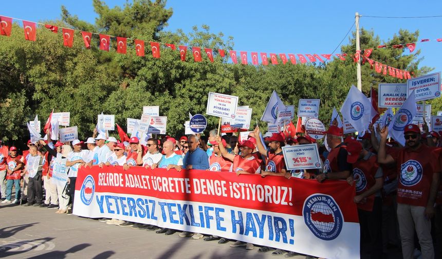 Memur-Sen Mardin Temsilciliği: Kamu işvereninin sunduğu teklif, kamu görevlilerinde hayal kırıklığı oluşturmuştur