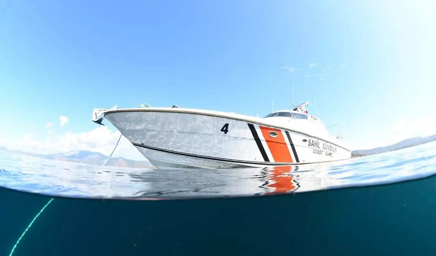 Muğla Milas’ta fiber tekne battı: 6 kişi kurtarıldı, 2 çocuk kayıp