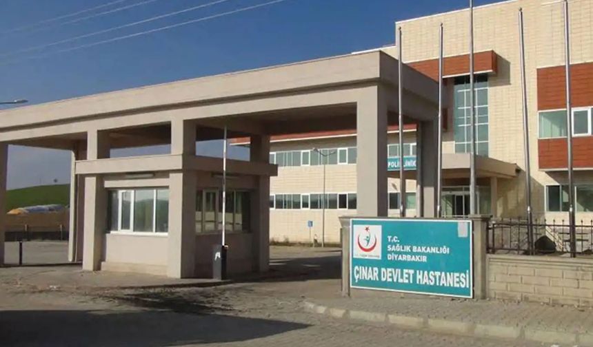 Otomobilin çarptığı küçük kız hayatını kaybetti