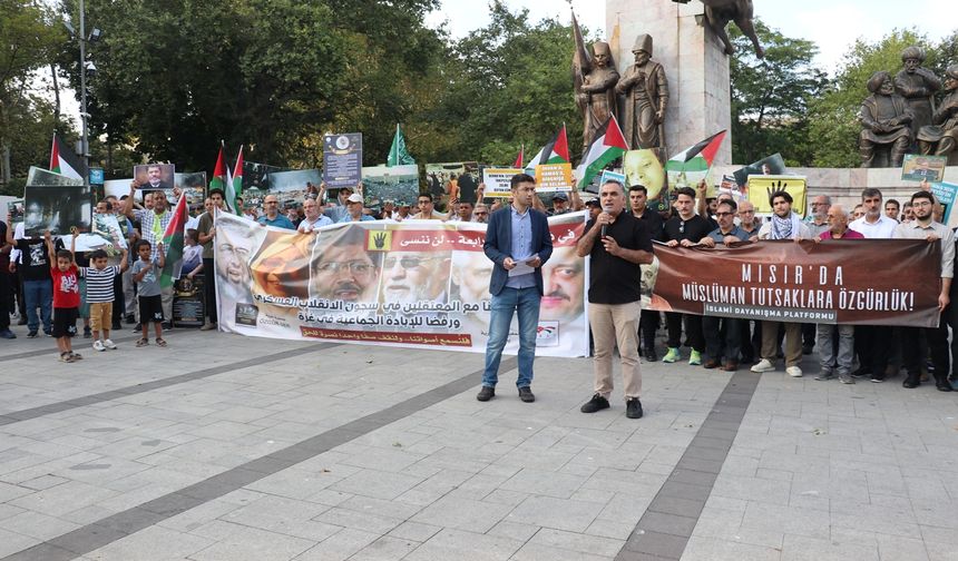 Rabia Katliamı'nın yıldönümünde zindanlardaki 70 bin mahkûm unutulmadı