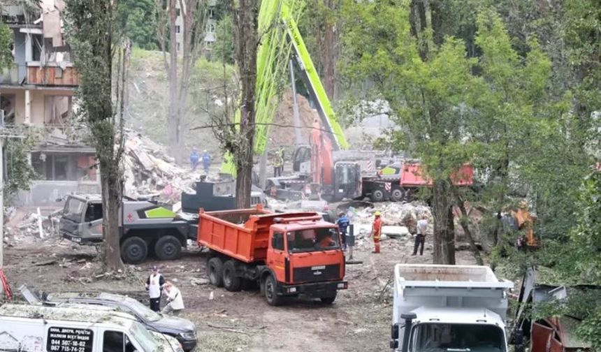 Rusya’nın Kiev saldırısında 6 kişi öldü, 52 kişi yaralandı