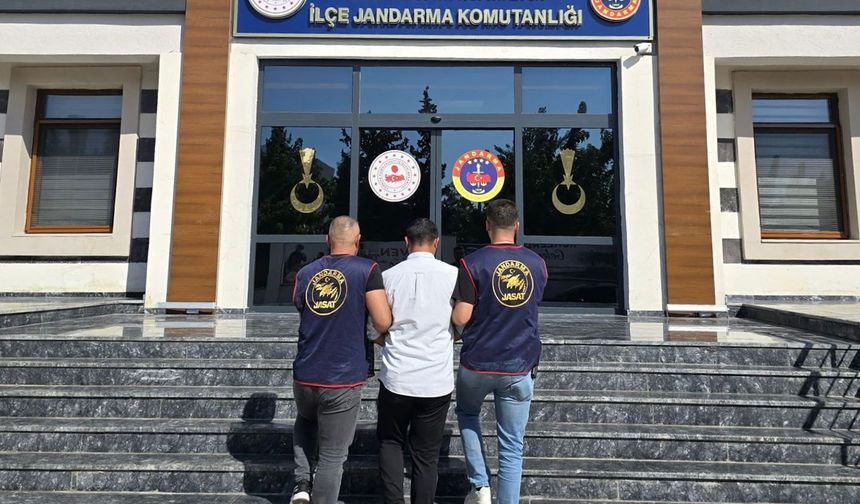 Uyuşturucu satmaktan araması bulunan şahıs yakalandı