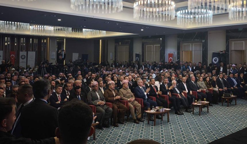 KDP lideri Barzani Melayê Cizîri Sempozyumu'nda konuştu