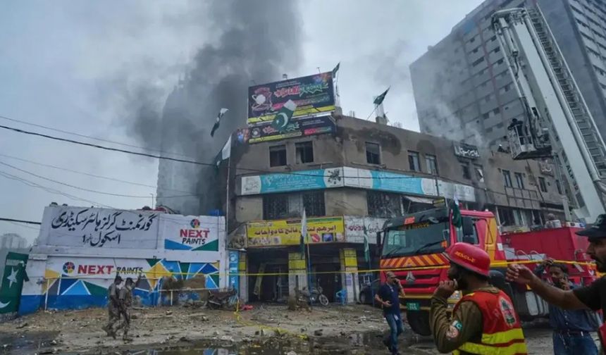 Pakistan'da havai fişek fabrikasında patlama: 5 ölü, 7 yaralı