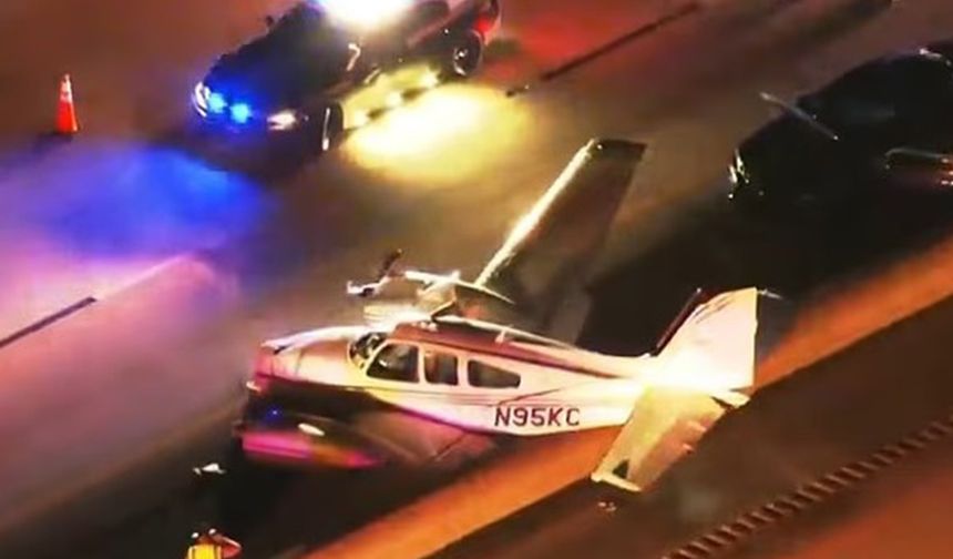 Almanya’da küçük uçak acil iniş yaptı: 3 yaralı