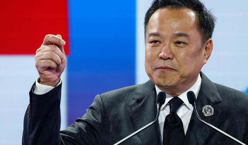 Tayland'da parlamento feshedildi, erken seçim süreci başladı