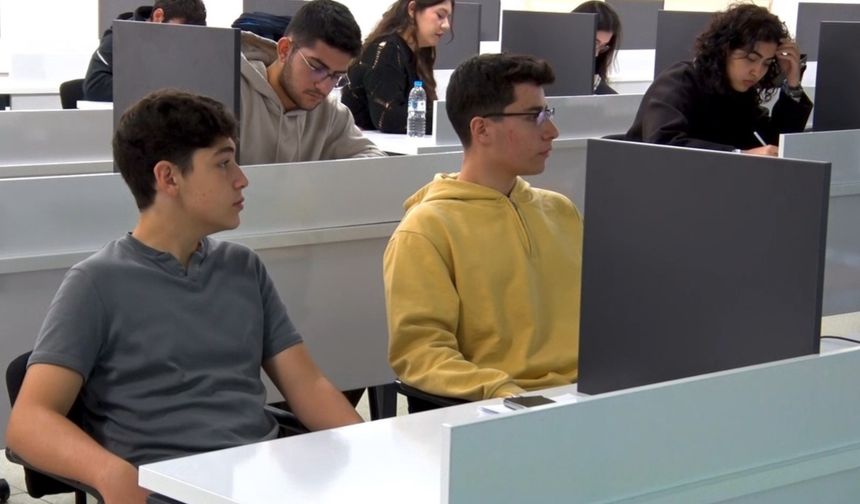 Türkiye’de bir ilk: Liseliler tercihten önce üniversite öğrencisi oldu
