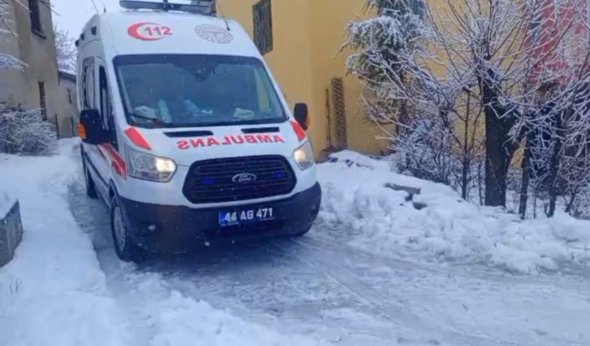 Kar yağışı nedeniyle mahsur kalan hastalar için yoğun çaba