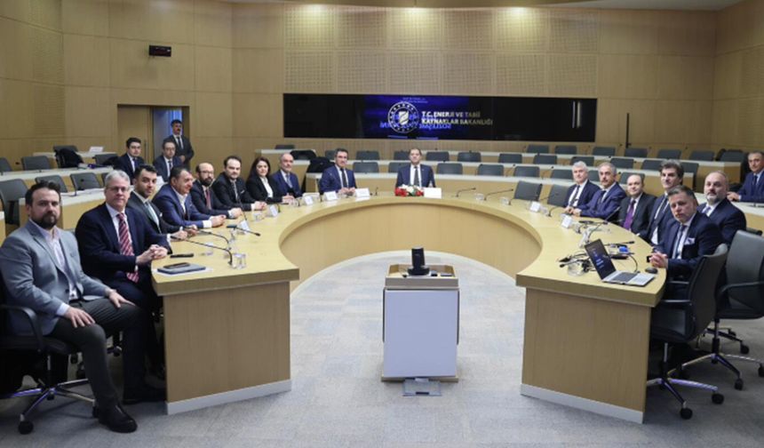 YEKA RES-2025 yarışmalarının sözleşmeleri imzalandı