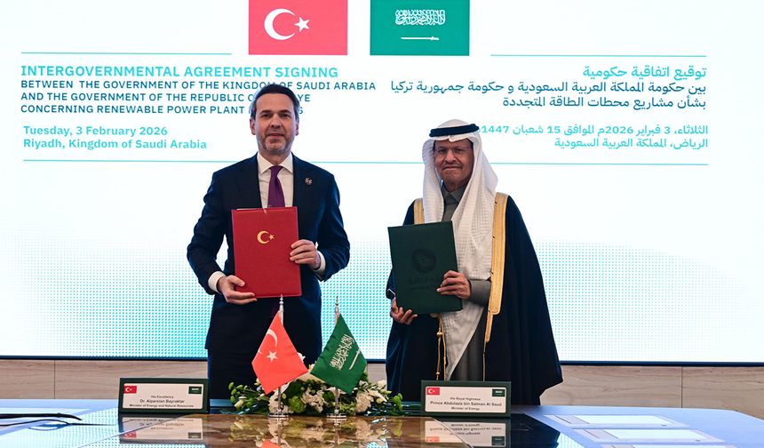 Türkiye ile Suudi Arabistan arasında 2 milyar dolarlık enerji anlaşması