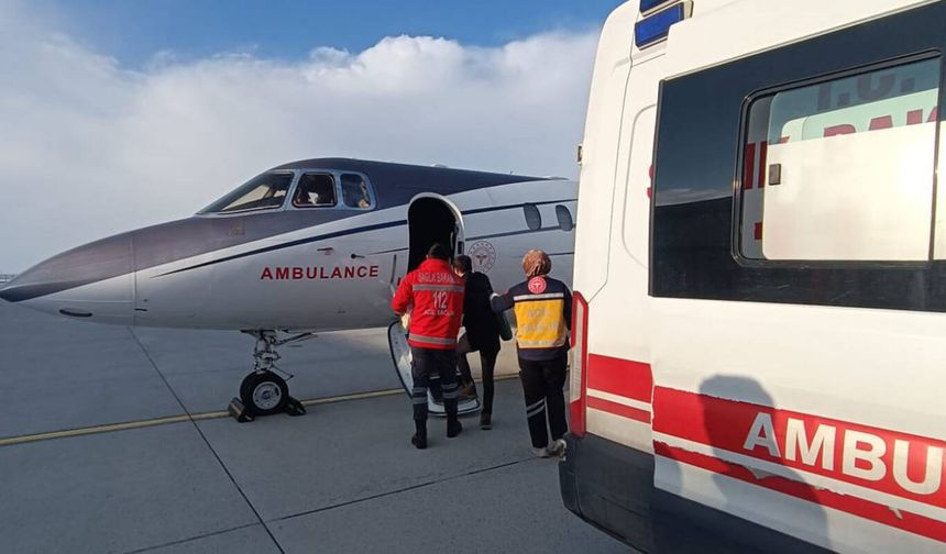 Ambulans uçak yenidoğan bebek için havalandı