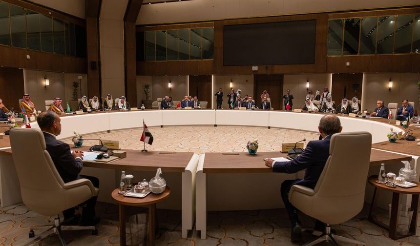 Bölge ülkeleri Riyad toplantısı sonrası ortak bildiri yayımladı