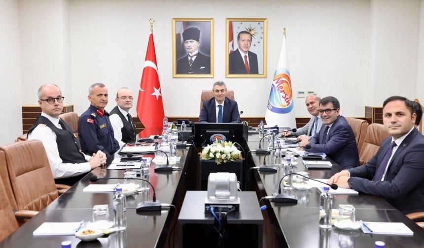 Mersin’de güvenlik ve asayiş toplantısı yapıldı